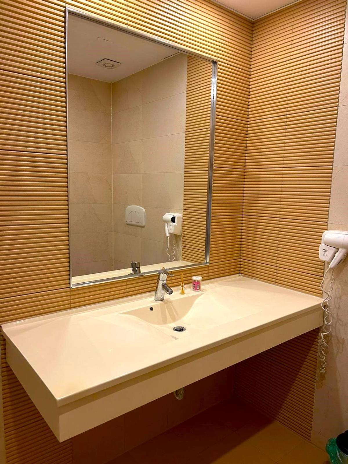 Yamaluxe Apartments - Silent & Warm With Many Facilities Bukurešť Exteriér fotografie